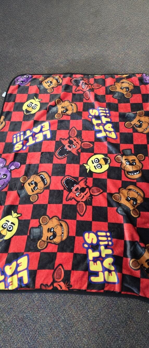 Bioworld Five Nights at Freddy’s FNAF “LET’S EAT!!!” Throw Blanket, Washable